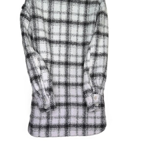 H&M Boucle Jacket Textured Tweed Black & White Plaid Button Front Pockets EUC  S - Picture 4 of 8